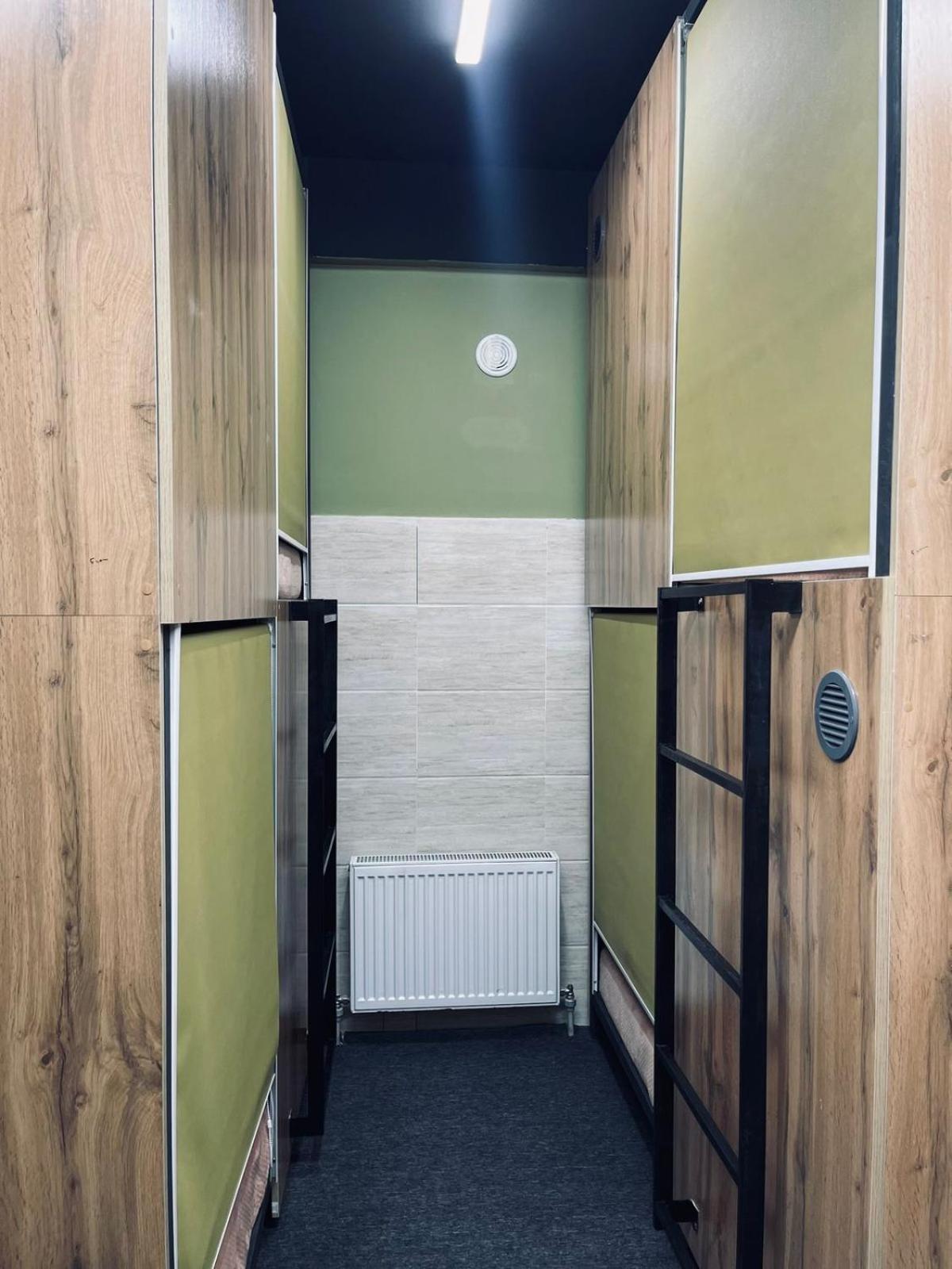 Hostel Kochevnik Capsule Hotel Almaty Exterior foto